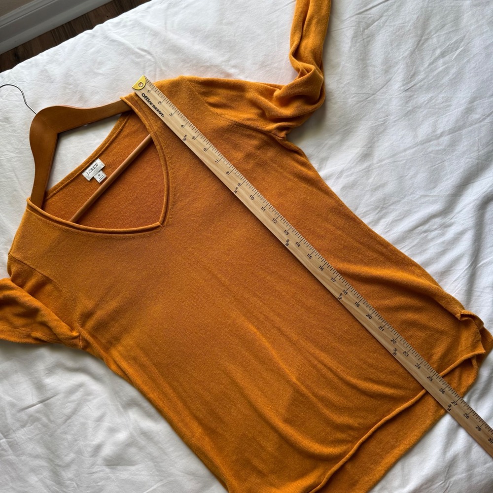 J.Crew Womens Mustard Yellow Linen Viscose V-Neck Sweater Small Quiet Luxury - Picture 6 of 7